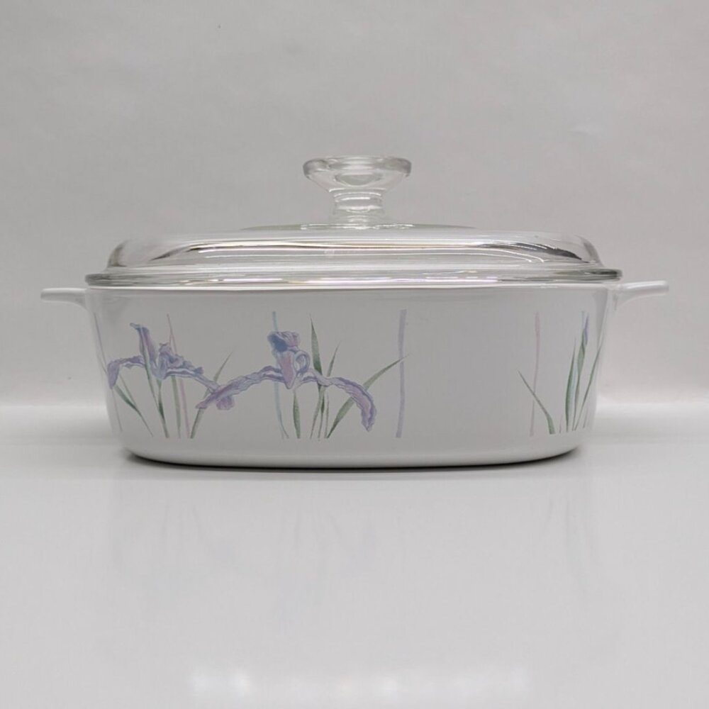 CorningWare Iris 2L Casserole Dish Glass Lid Blue Purple Flower Bakeware
